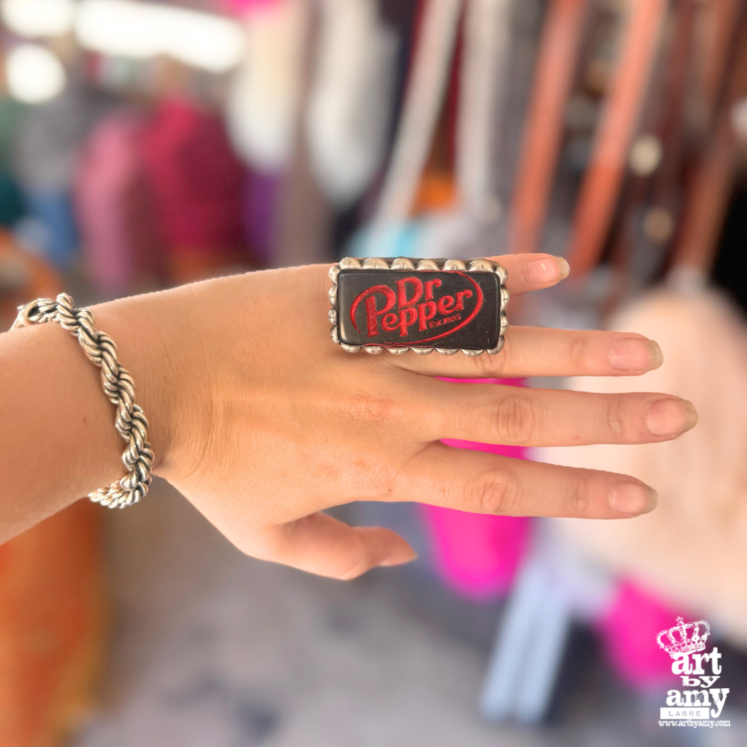 Dr. Pepper Domino Ring (black)