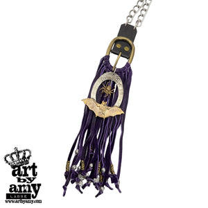 Buckle Bat