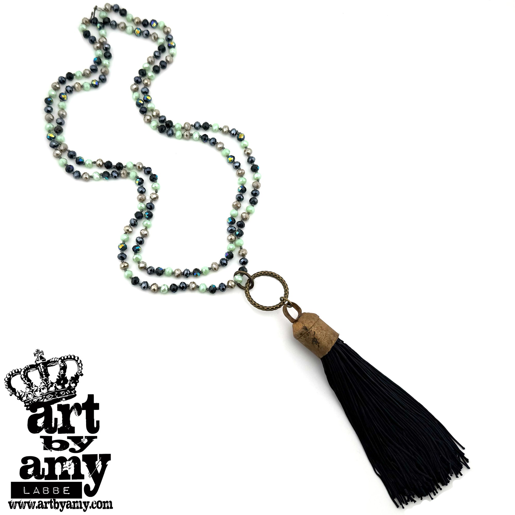 Minty Darkness Tassel