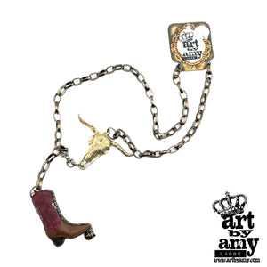 Skull & Stirrup