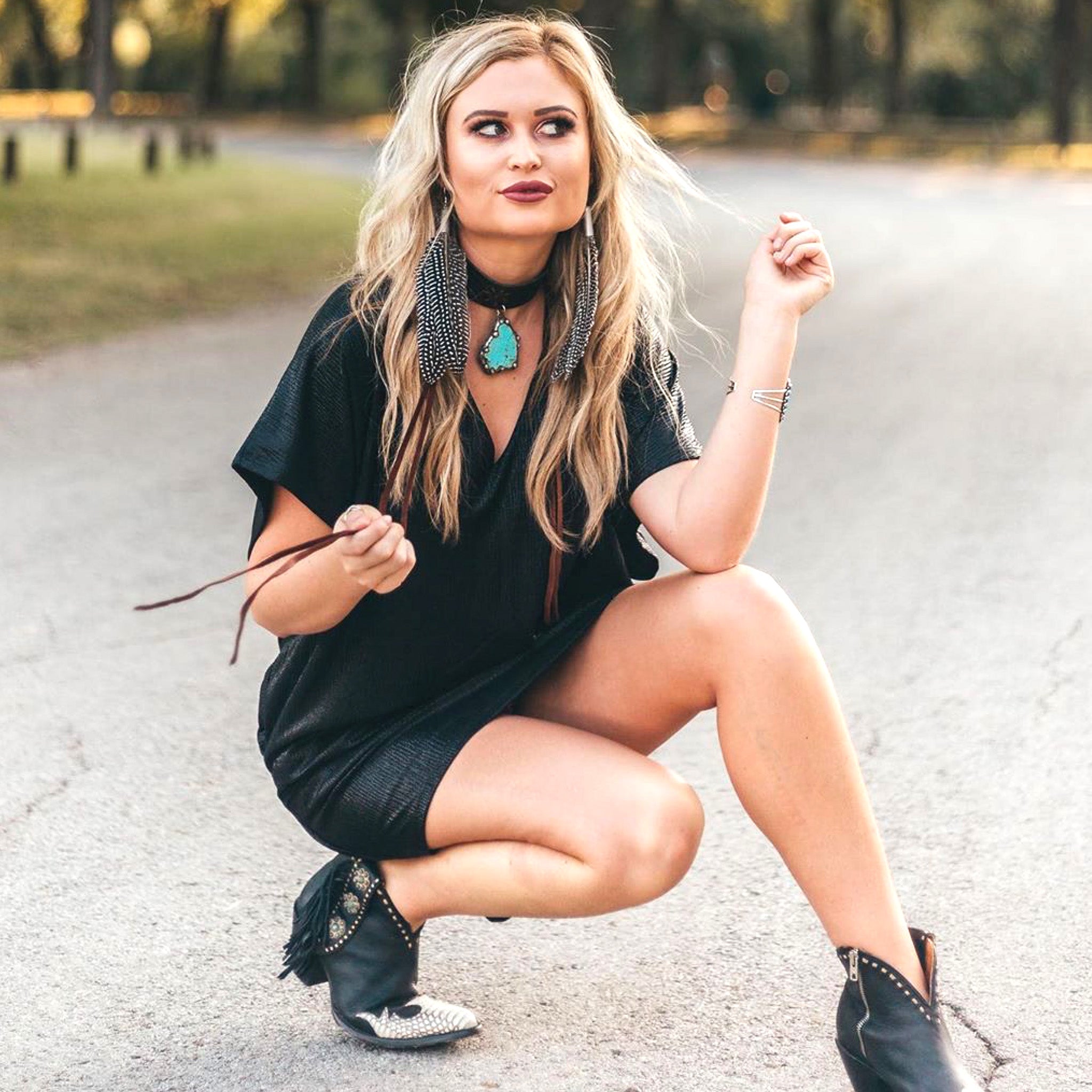 Calamity Jane Choker - Art by Amy Labbe