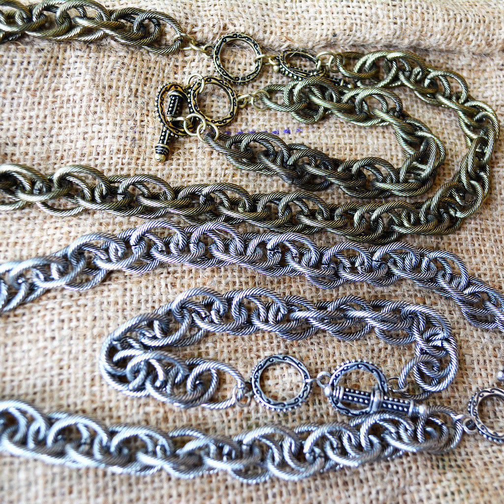 Large Link Textured Chain
